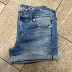 American Eagle Midi Short